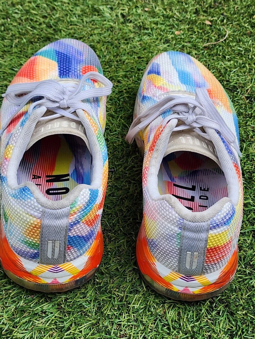 NOBULL PRIDE - Womens Sneakers  - SIZE 9 (( Please See All Pictures))
